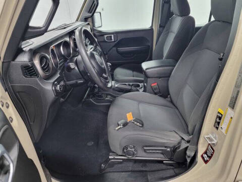 2020 Jeep Gladiator Sport