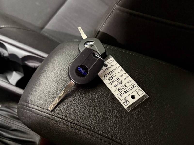 2016 Ford Focus SE