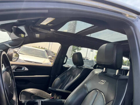 2018 Chrysler Pacifica Limited