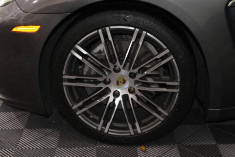 2015 Porsche Panamera