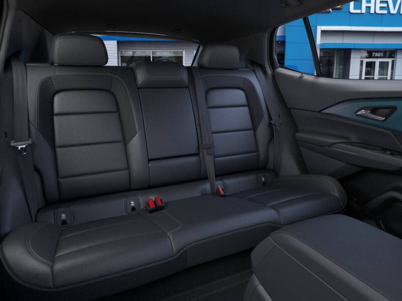 2026 Chevrolet Equinox EV LT 2