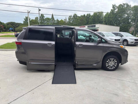 2020 Toyota Sienna