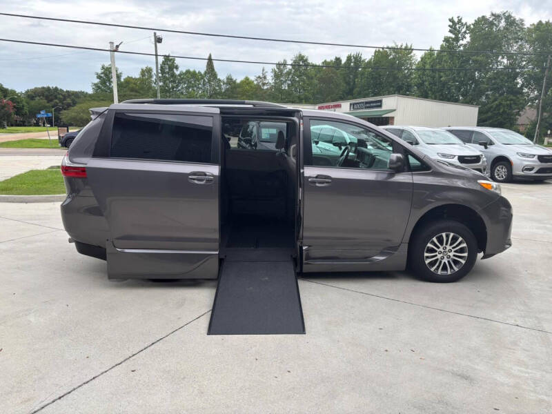 2020 Toyota Sienna