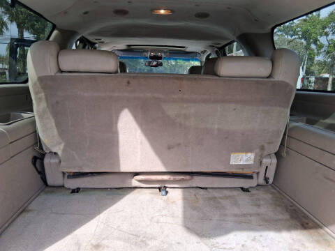 2004 GMC Yukon XL 1500 SLT