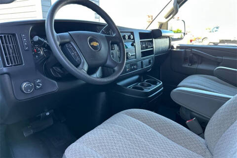 2024 Chevrolet Express LT 3500