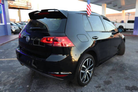 2017 Volkswagen Golf TSI Wolfsburg Edition