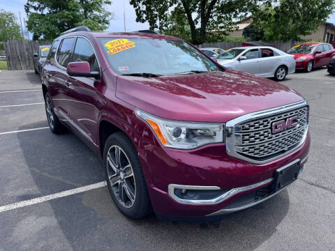 2017 GMC Acadia Denali