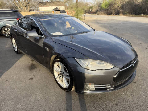 2015 Tesla Model S 85