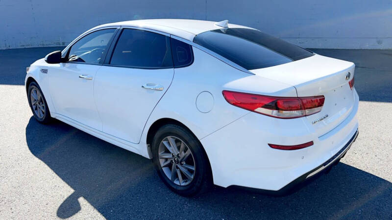 2020 Kia Optima LX