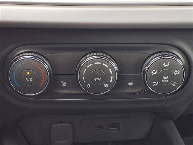 2024 Chevrolet Trax RS