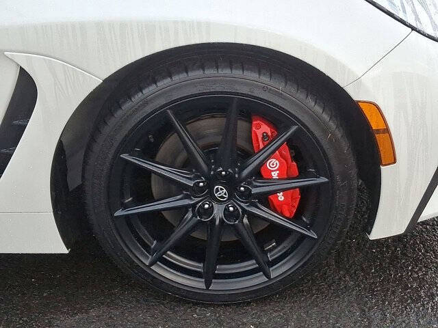 2025 Toyota GR86 Premium