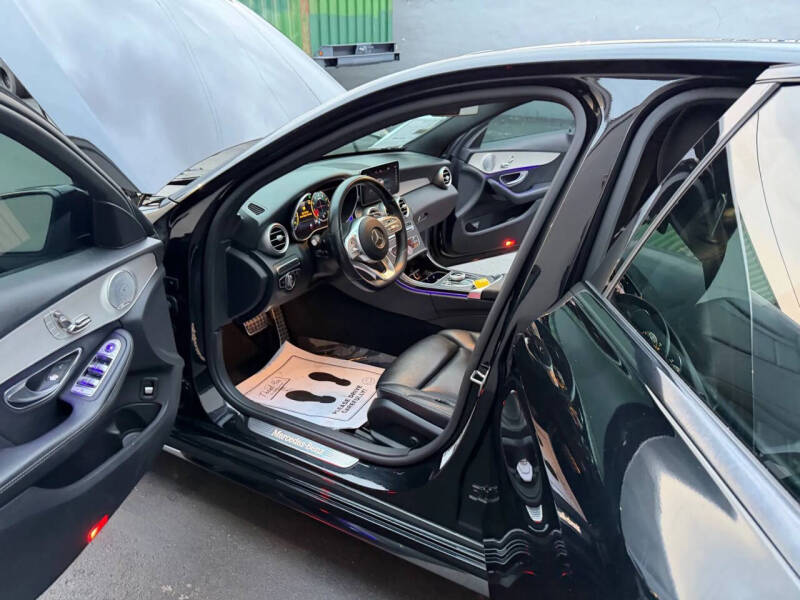 2019 Mercedes-Benz C-Class C 300