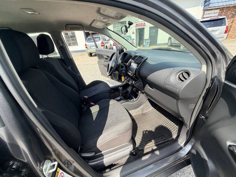 2009 Scion xD