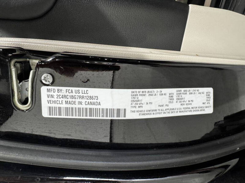 2024 Chrysler Pacifica Touring L