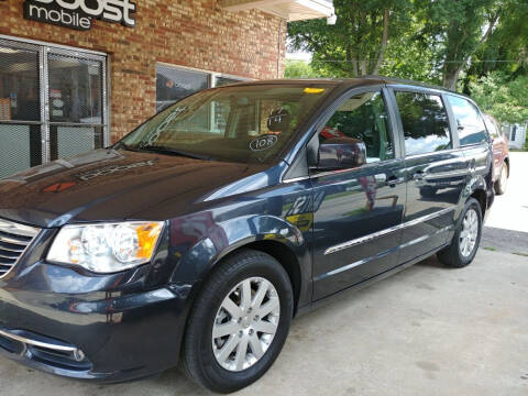 2014 Chrysler Town and Country for sale at The Car Lot in Bessemer City NC