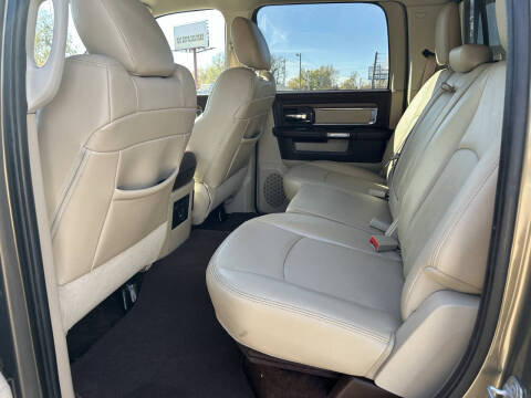 2015 RAM 1500 Laramie