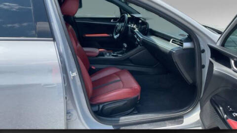 2023 Kia K5