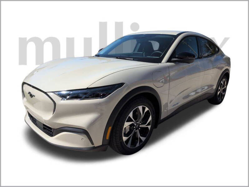 2025 Ford Mustang Mach-E Select