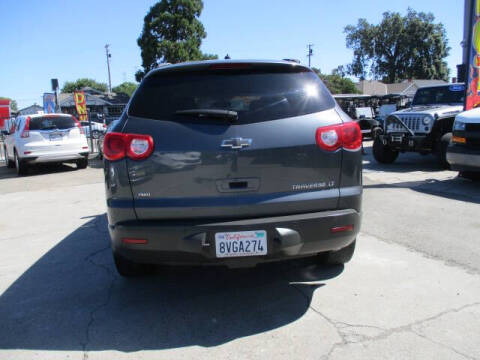 2011 Chevrolet Traverse LT