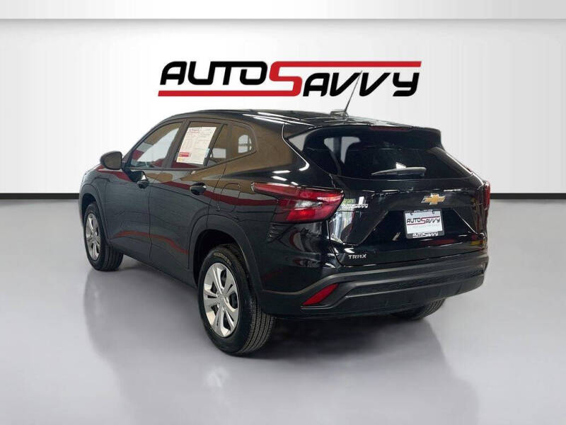 2025 Chevrolet Trax LS