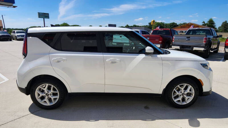 2023 Kia Soul LX
