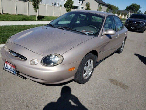 1999 Ford Taurus SE
