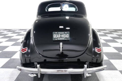 1940 Ford Deluxe