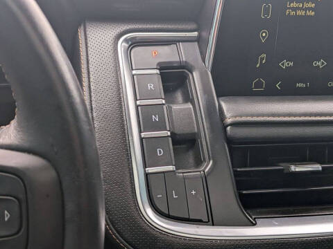 2022 GMC Yukon AT4