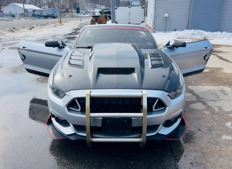 2015 Ford Mustang V6