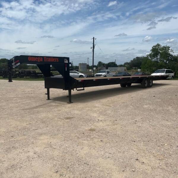2022 OMEGA TRAILERS GH12-40SL for sale at The Trailer Lot in Hallettsville TX