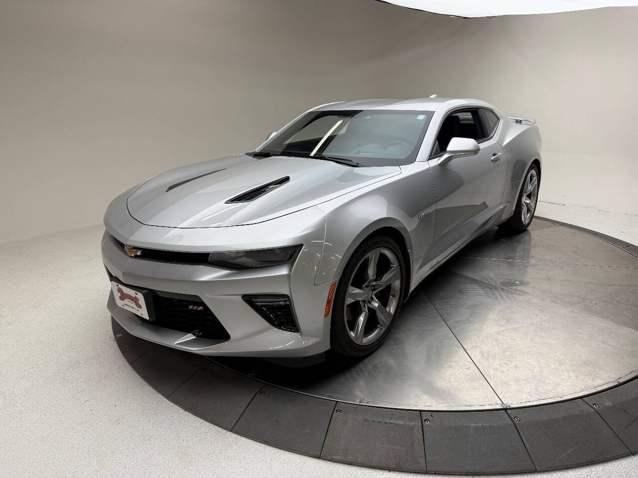 2016 Chevrolet Camaro 1