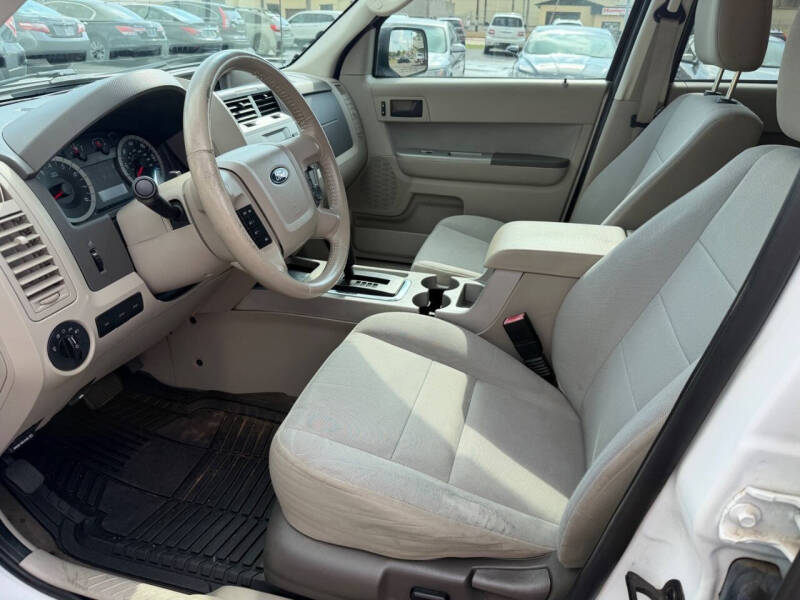 2011 Ford Escape XLT