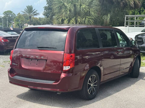 2017 Dodge Grand Caravan SE Plus