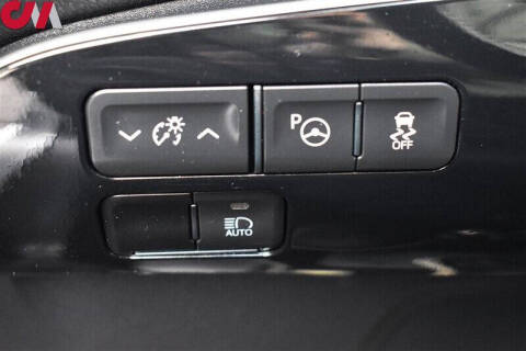 2022 Toyota Prius XLE