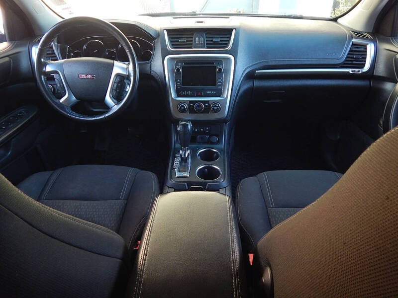 2015 GMC Acadia SLE-2