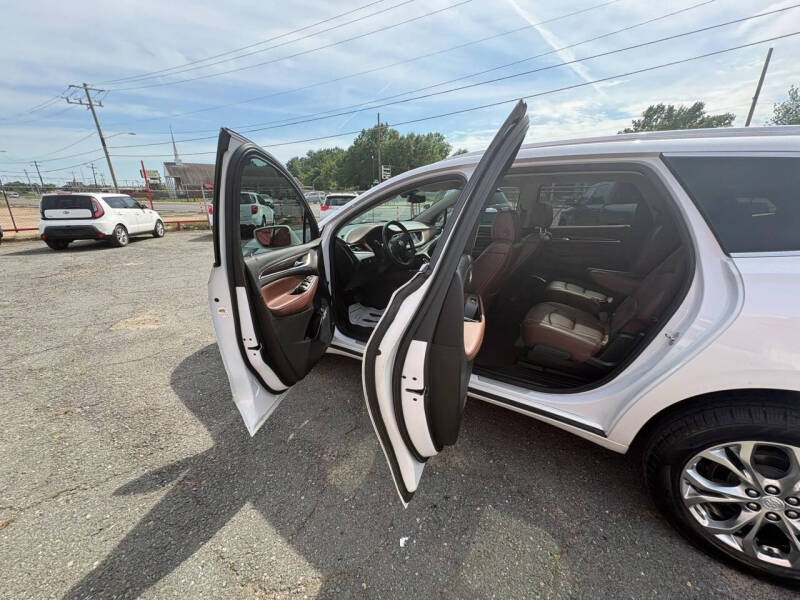 2020 Buick Enclave Avenir