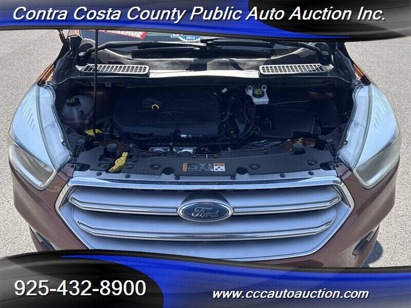 2017 Ford Escape SE