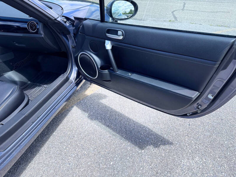 2006 Mazda MX-5 Miata Touring
