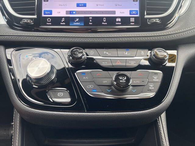 2026 Chrysler Pacifica Limited