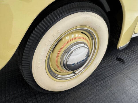 1947 Ford Super Deluxe