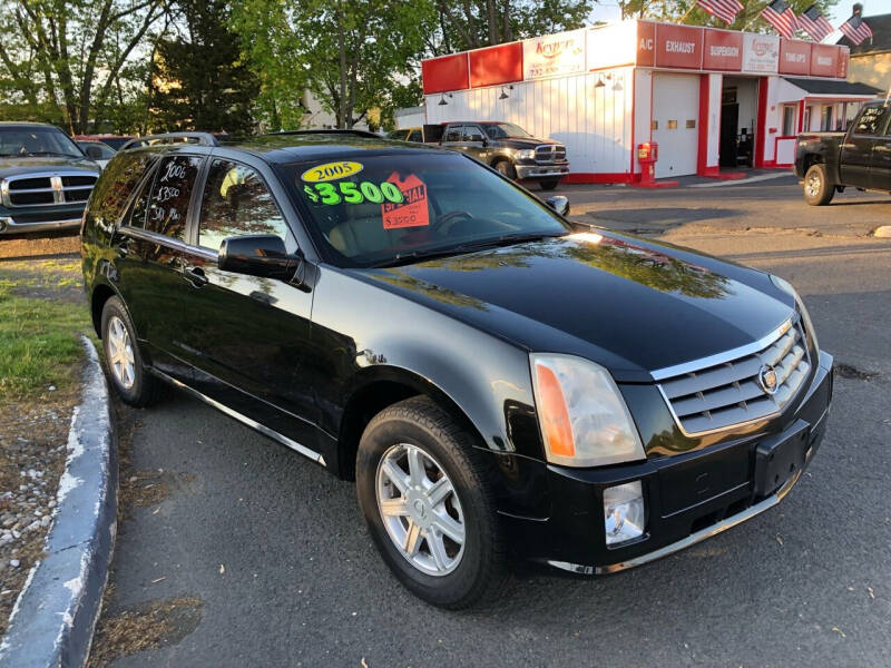 2005 Cadillac SRX for sale at KEYPORT AUTO SALES LLC in Keyport NJ