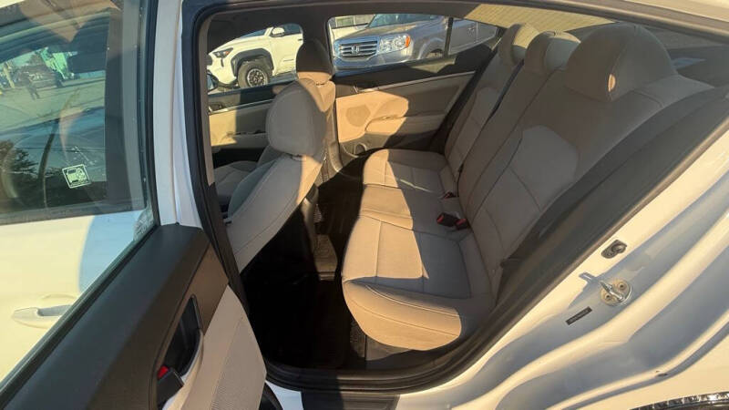 2019 Hyundai Elantra