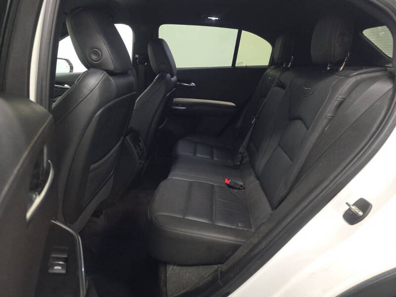 2022 Cadillac XT4 Premium Luxury