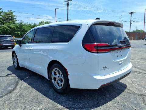 2024 Chrysler Pacifica Limited