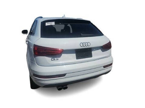 2017 Audi Q3 2.0T Premium Plus