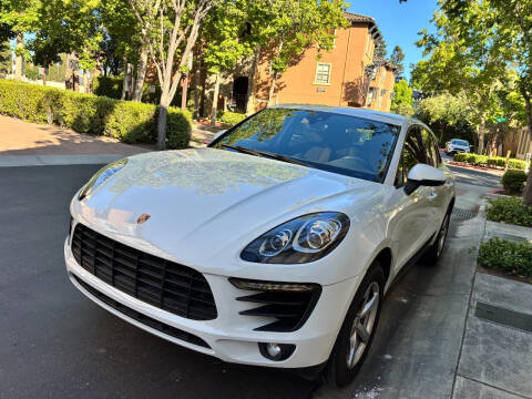 2017 Porsche Macan