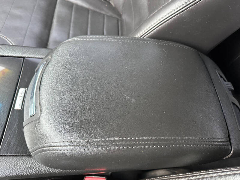 2017 Ford Taurus SHO