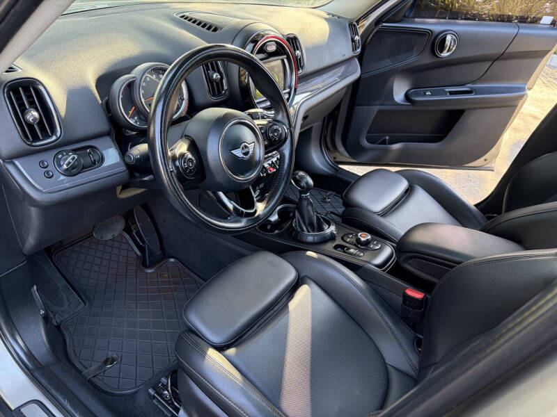 2017 MINI Countryman Cooper
