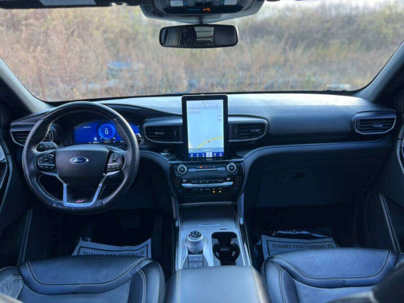 2021 Ford Explorer ST