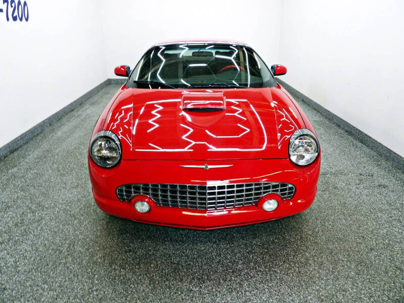 2002 Ford Thunderbird Deluxe